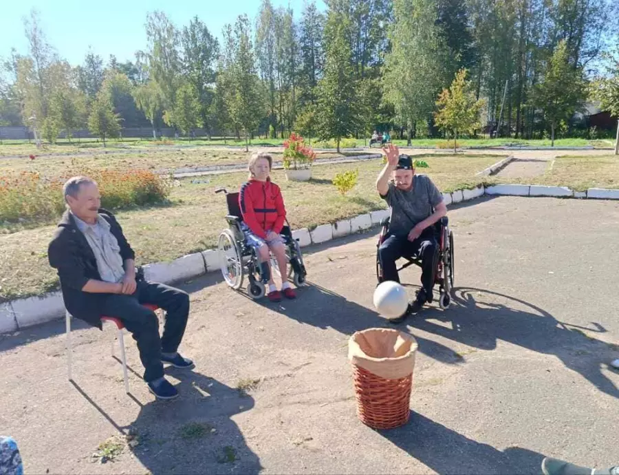 Зарядка на свежем воздухе