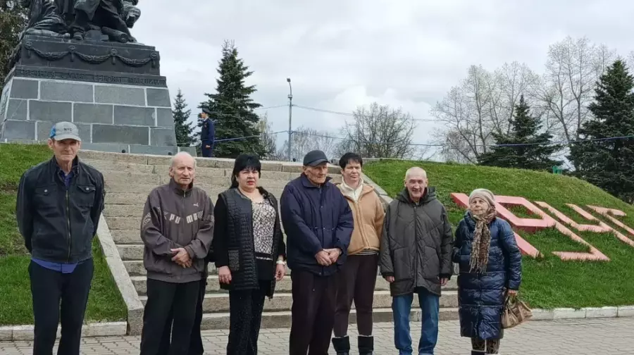 День памятников